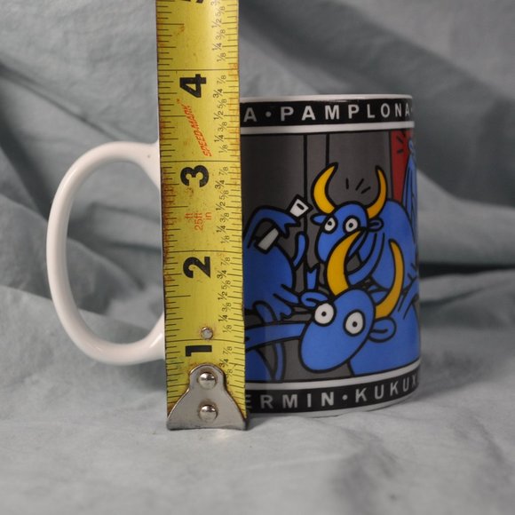 12 oz mug kukuxumusu Pamplona running of the bulls hard to find (w736) - Picture 2 of 9